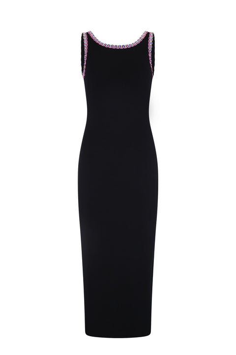 Robe en tricot ouverte au dos en V