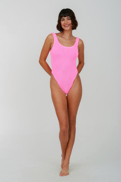 Maillot de bain une pièce froissé