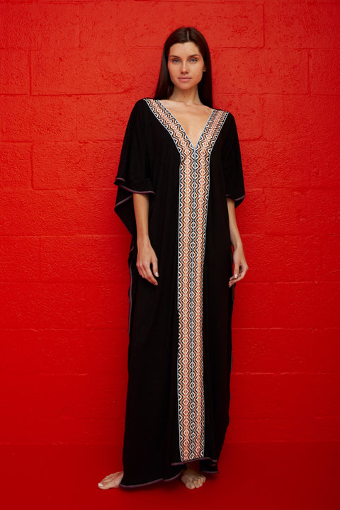 Monochromatic Pima Thobe