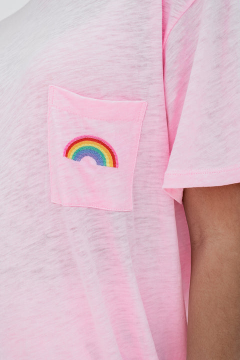 Camiseta con bordado de arcoíris