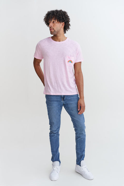 T-shirt arc-en-ciel brodé
